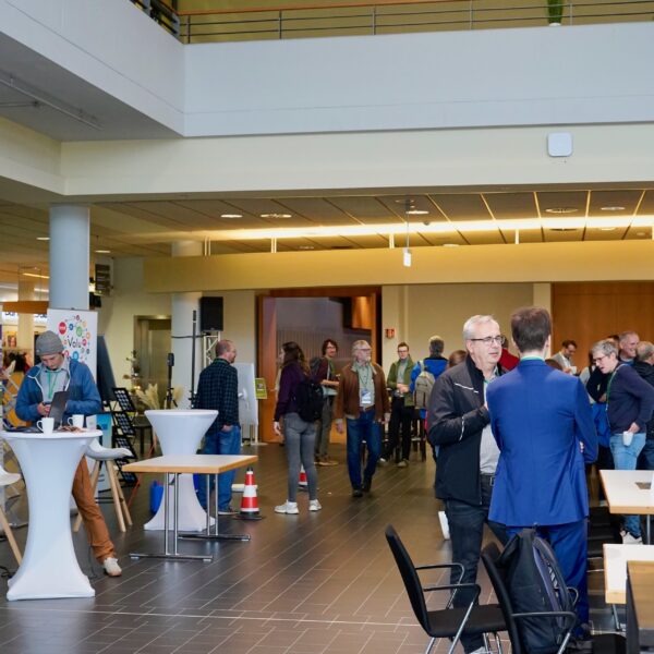 Aktives Networking in Vortragspause